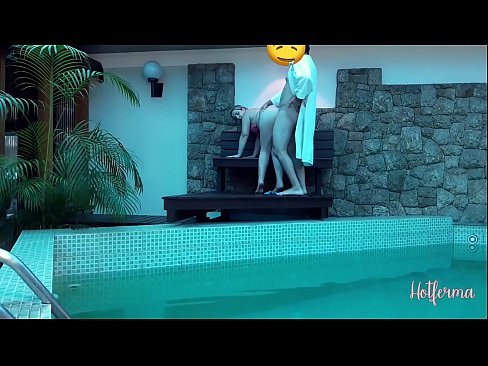 ❤️ Boss uzaicina kalponi uz baseinu, bet nevarēja pretoties karstu ❤ Porno pie lv.mailkassa.ru