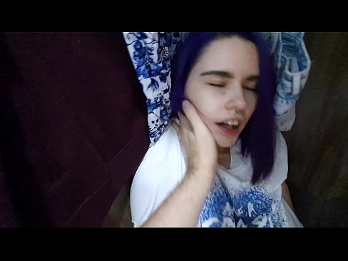 ❤️ Atradu savu māsu skapī un palīdzēju viņai beigt. ❤ Porno pie lv.mailkassa.ru